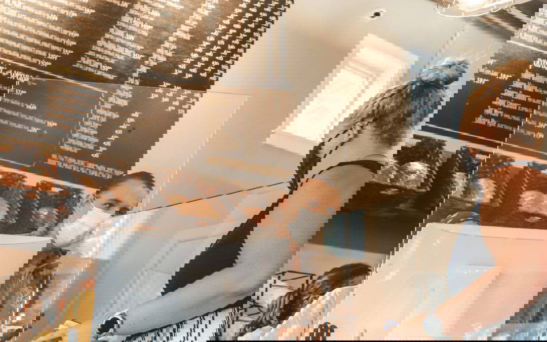 Which Perspex Screen Do I Need for My Business?